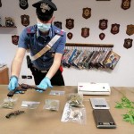 Arrestato un pusher, sequestrati 320 grammi di marijuana e hashish