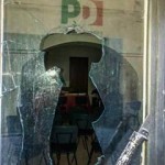 Atti vandalici alla sede PD di Cuorgné e alla biblioteca di Montalto Dora