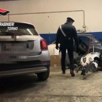 Auto rubate e smontate, scoperto un magazzino a Leinì 1