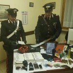 Dosi di hashish nel bar arrestato