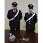 Droga a domicilio, arrestato pusher con 210 grammi di hashish e marijuana nello zaino