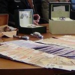 Estorsione due ordinanze di custodia cautelare in carcere