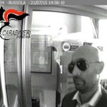 Fuggì con un bottino di 1.300 euro arrestato rapinatore