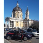 Furti seriali a turisti e fedeli davanti alla Basilica di Superga, carabinieri arrestano due persone