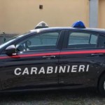 Furti seriali di bagagli a turisti e ospiti di un albergo, arrestato ladro