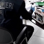 I Carabinieri del Noe di Torino sequestrano a San Benigno un capannone con all’interno 1.300 tonnellate di rifiuti plastici ed elettronici