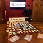 La Polizia sequestra oltre 420mila euro in contanti