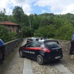 Selfie dal ponte Preti intervengono i Carabinieri