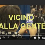 vicino alla gente donna